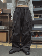 ベンディジッパーダイアゴナルポケットカーゴパンツ