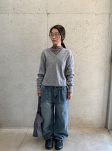 ヒルミフカラーウールVネックニット