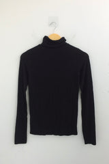 Light fit warm turtleneck T-shirt