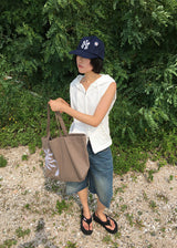 EYELET LINE HOOD VEST