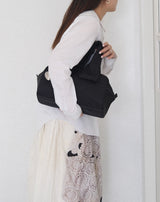 RABBIT BAG / BLACK