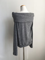 ステイバックルニットTシャツ