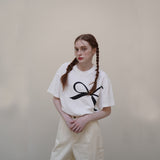 ホワイトリボンTシャツ