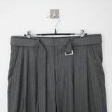 stripe belted slacks