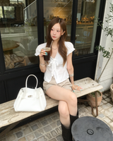 Puff tie blouse