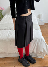 BUTTON MIDI PLEATS SKIRT