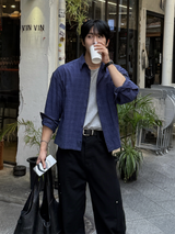 マイルクロップドロングスリーブシャツ