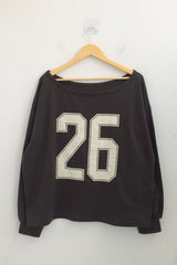Numbering loose sweatshirt