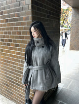 High-neck short strap coat