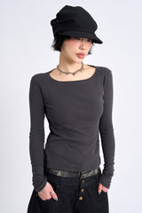 Side button slit long sleeve