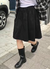 アンナフレアミディスカート
