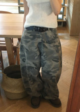 CAMO COTTON BALLOON PANTS