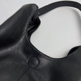 [ビッグバッグ/ノックストレージ🖤] リオブラックレザーショルダーバッグボブサンバッグスチューデントバッグラップトップオフィスワーカーバッグ 1 color