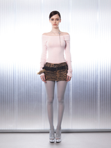 Curve Button Off-Shoulder Tee [Pink]