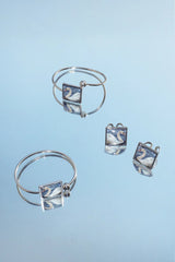 SWAN RING