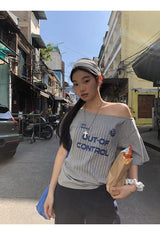 Control off-shoulder loose fit short-sleeved T-shirt