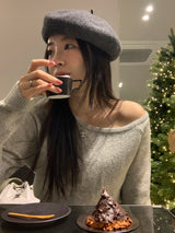 【MADE】フルカシミヤアンバランスオフショルダーニット