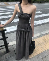 ムードラ ドレープ シャーリング スリーブレス マキシ ロング ドレス