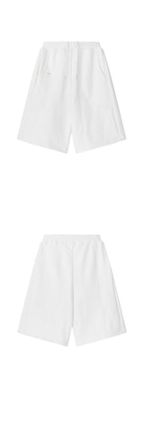 [mnem] pintuck logo bermuda shorts (white)