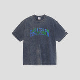 アースアーチロゴTシャツ