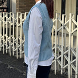 SMALL CHERRY CABLE CROP KNIT VEST - SKY