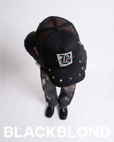BBD グラフィック B ロゴスタッドトラッカーメッシュキャップ (Black)