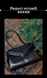 “LONGYEARBYEN” Dual Zipper Underarm Bag