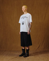 アンケージドスローガンTシャツ/ホワイト