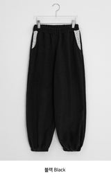 Byubyuen Flower Fleece Jogger Brushed Pants