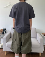 スプレープリンティドTシャツ