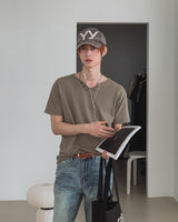 Veil Button V-neck Short Sleeve T-shirt