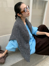 Easy V-neck loose fit V-neck knitwear