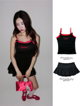 Red bow lettering lace sleeveless t-shirt