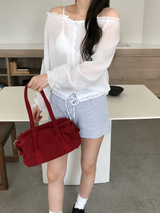 Salty Off-Shoulder Blouse (2 colors)