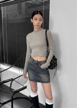 [MADE] ROAU Half Turtleneck V-Neck Cropped Knitwear