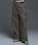 [NF] RIBBON CARGO PARACHUTE PANTS (ASH KHAKI)_F24QD867