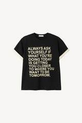 Graphic color matching roll-up T-shirt
