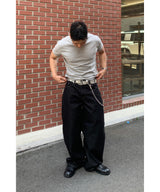 Non-faded curved raw denim pants