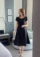 Sebit Heart-Neck Tulip Tweed Flared Long One Piece