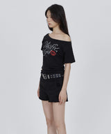 CONY MISFIT KISS GLITTER OFF SHOULDER TEE / BLACK