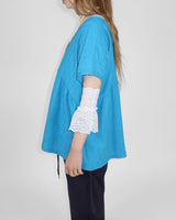 EMBOSSED OFF-SHOULDER TEE