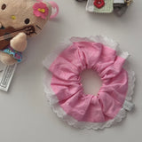 PINK LACE SCRUNCHIE