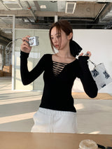 ブラックストラップポイントロングスリーブスリムTシャツ