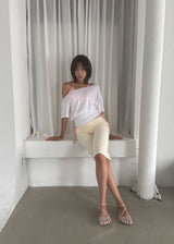 OFF SOULDER HALF TEE