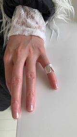 Horse shoe ring