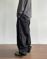 アイレットスナップカーブパンツ
