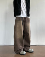 グラインドダメージデニムパンツ