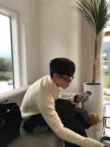 リブラインマッスルフィットジップアップニット