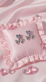 [Aespa Winter Earrings] ハートクリスタルアンドリボンピアス-シルバー