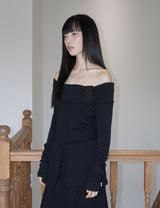 ボタン オフショルダー ニット(BLACK)